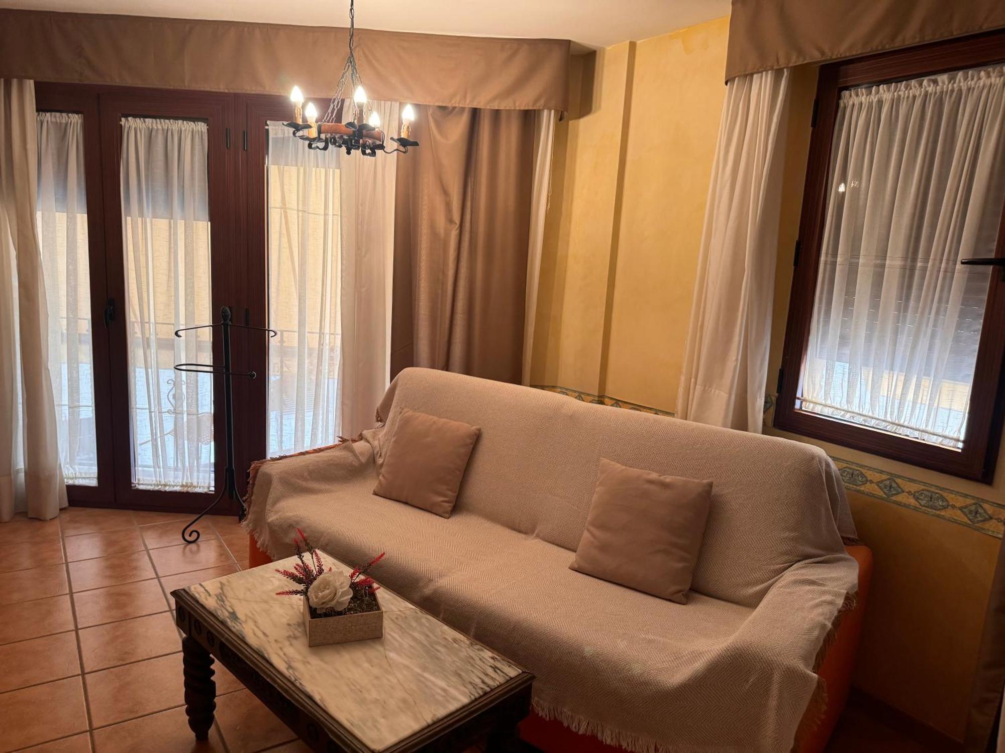 Hotel Hospederia Zacatin 알칼라 라 레알 외부 사진